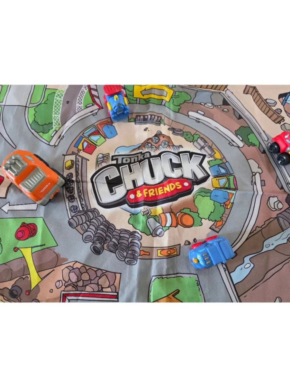 Portable Tonka Chuck & Friends Playmat and 10 Soft Cars Great for on the go play